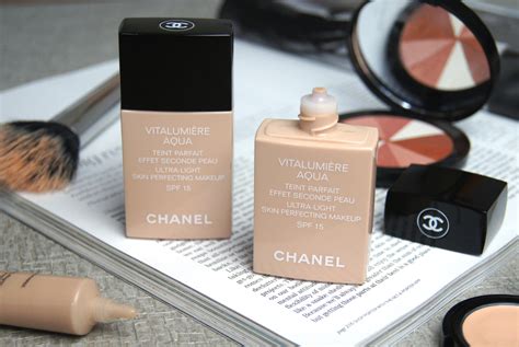 chanel aqua vitalumiere foundation|Chanel vitalumiere aqua foundation review.